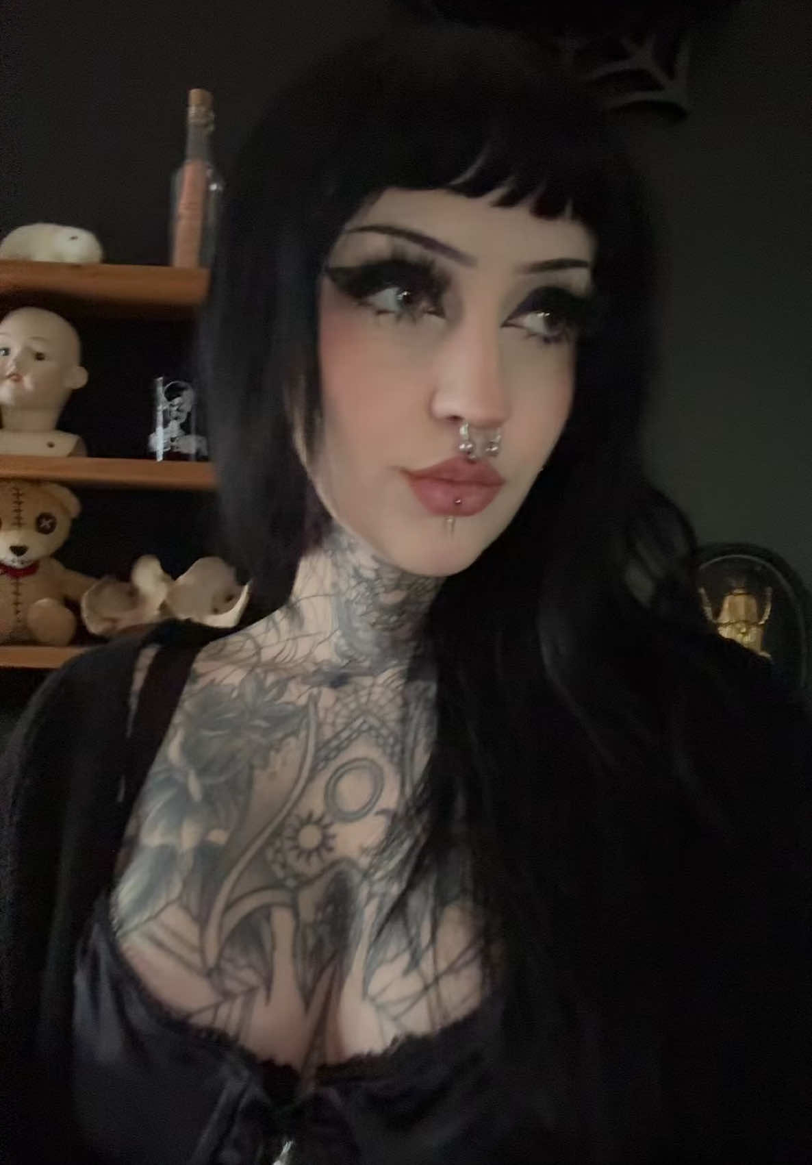 @☠︎︎HORRORHAILEY☠︎︎
