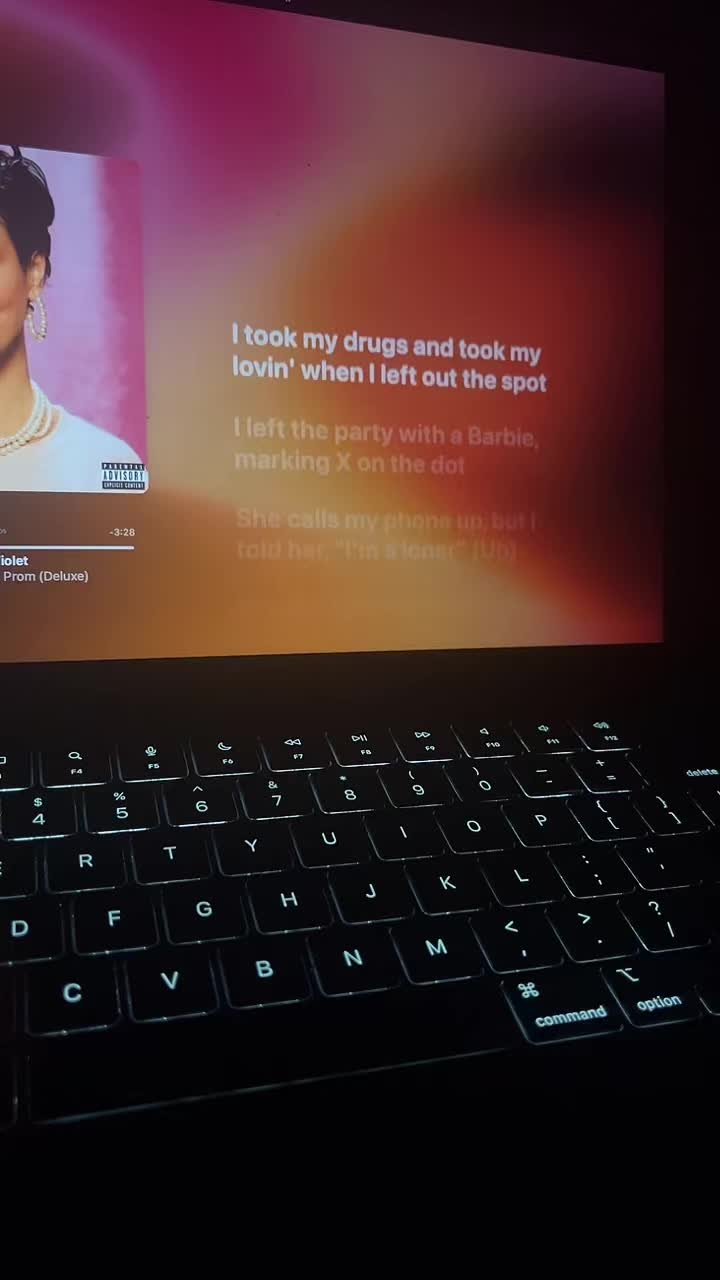 @[🎧]