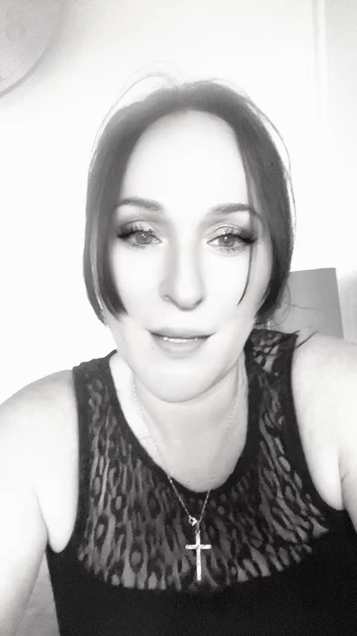 @sabrina 80 ✨✨