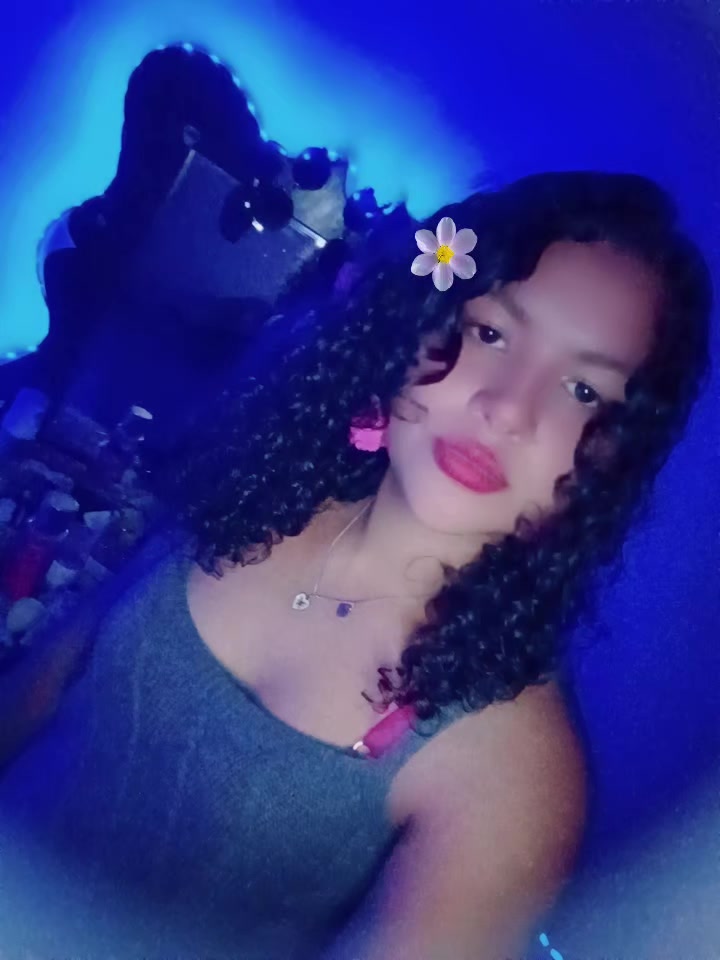 @Elizaa Pacheco 🍍💙🦋