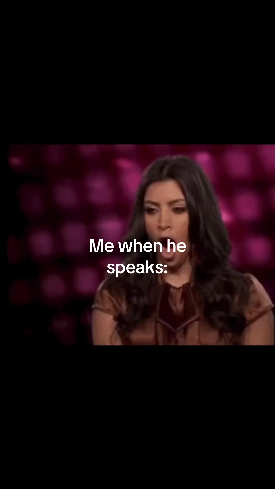@halliewhat?