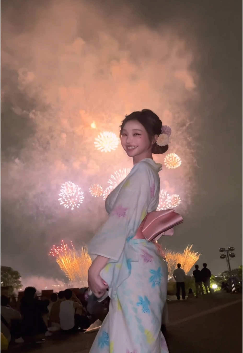@LOVELYNNBOO