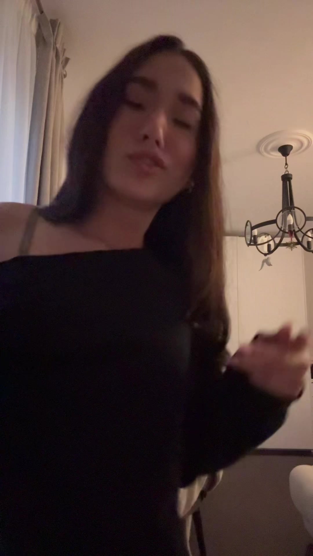 @v.elizabeth.m
