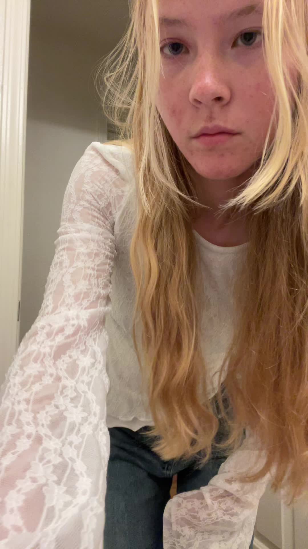 @mollyscameraroll731