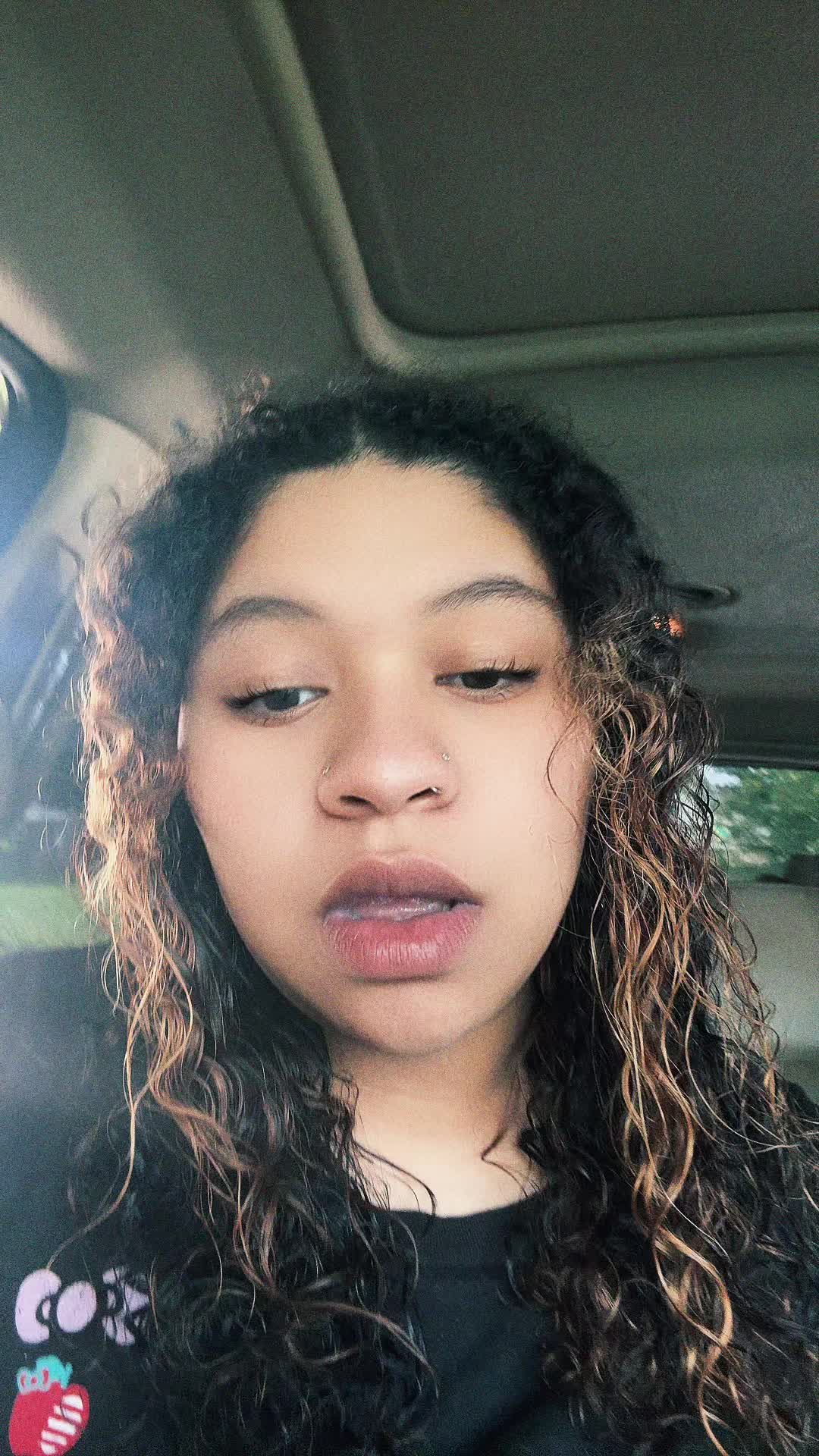 @That pretty lightskin 🥴💪🏽🦈