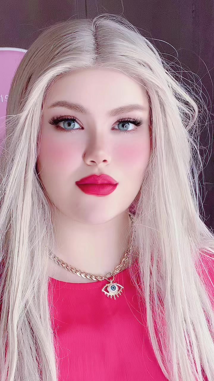 @👑🩷Diva la poupée🩷👑