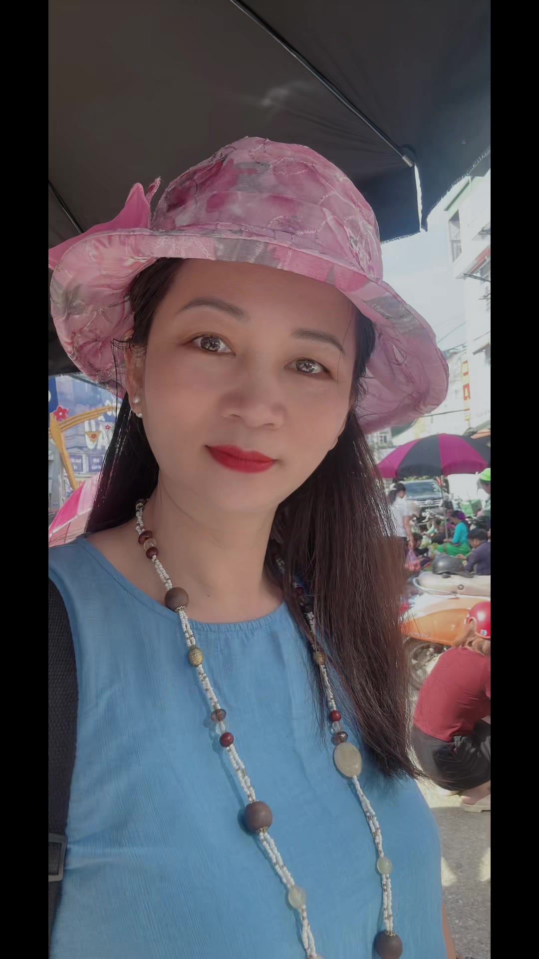 @Hoa sún ( nhí nhố)