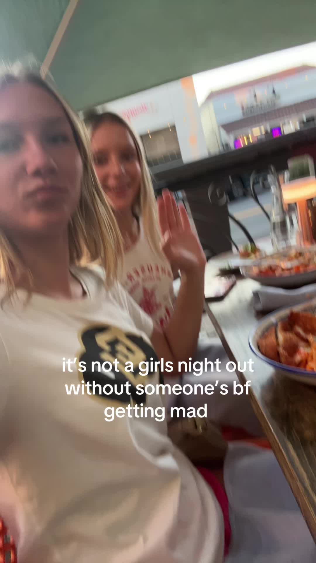 @nicole