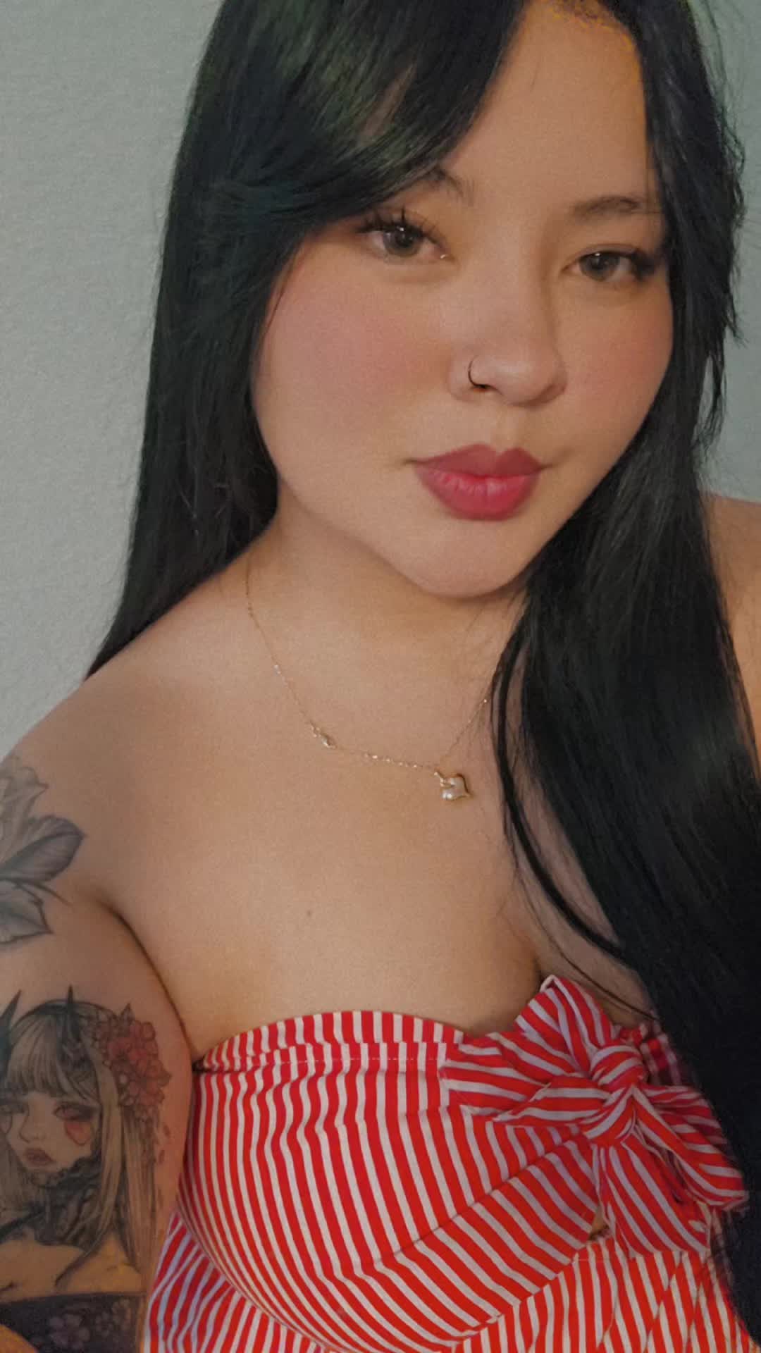 @DANIELA ♡🦇