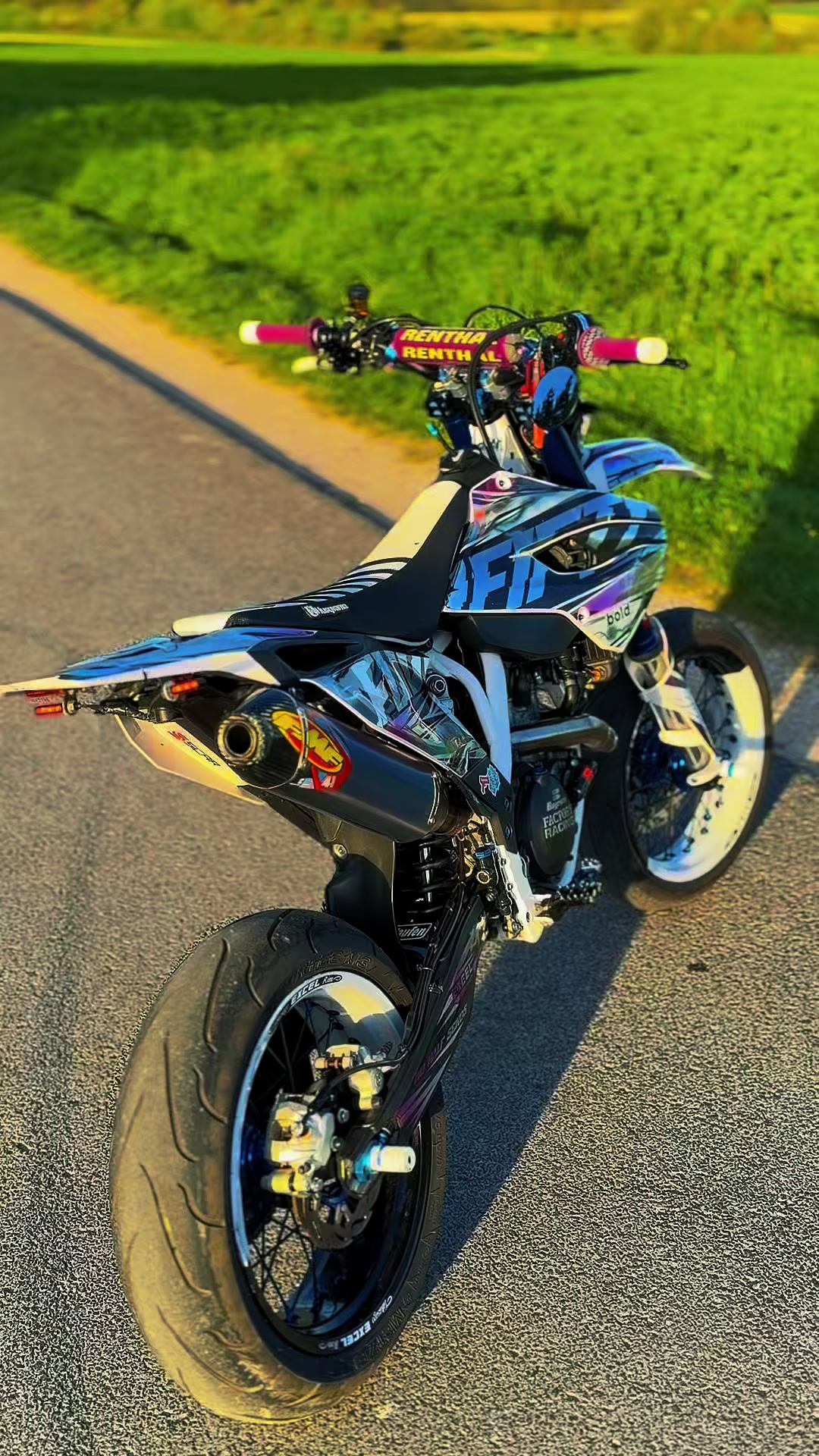 @Joni_moto