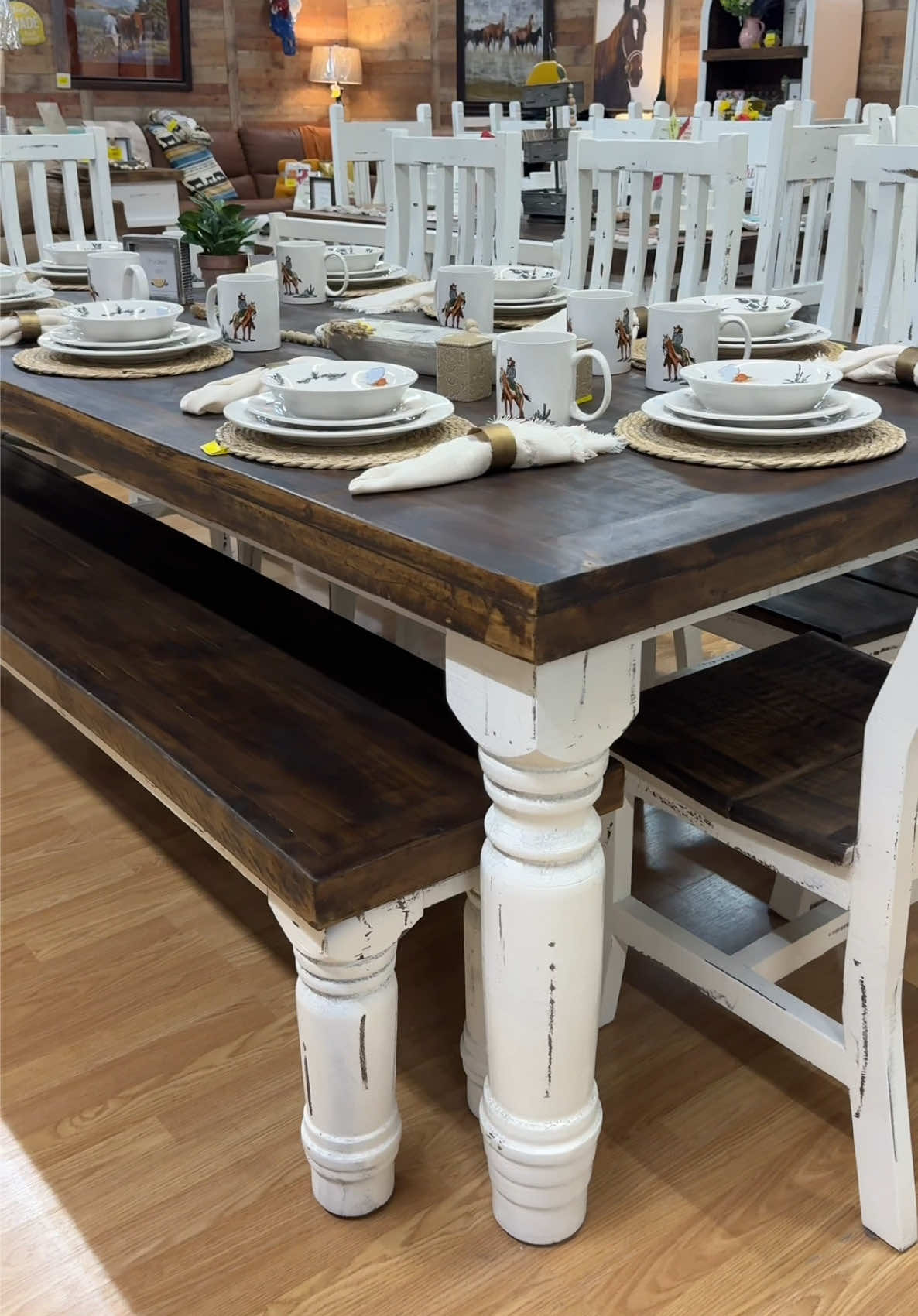 @RusticFurnitureDepot