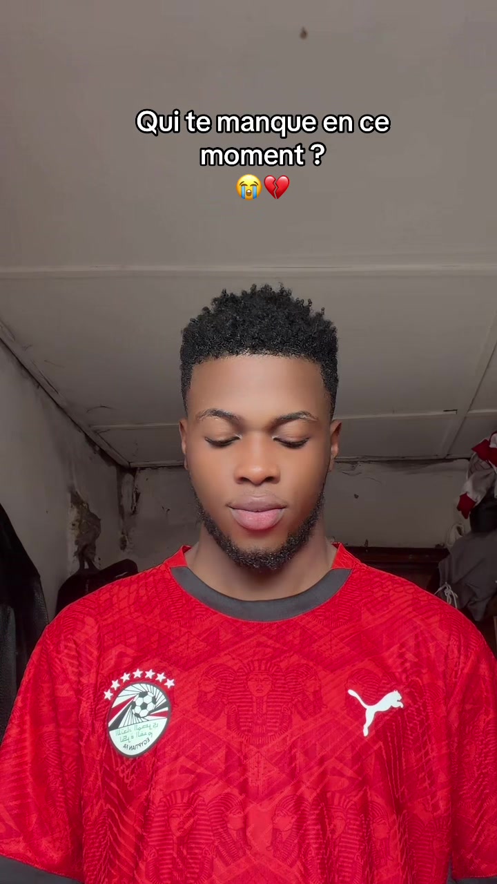 @𝑴𝒓 𝒑𝒐𝒑𝒖𝒍𝒂𝒊𝒓𝒆 🇨🇩📌