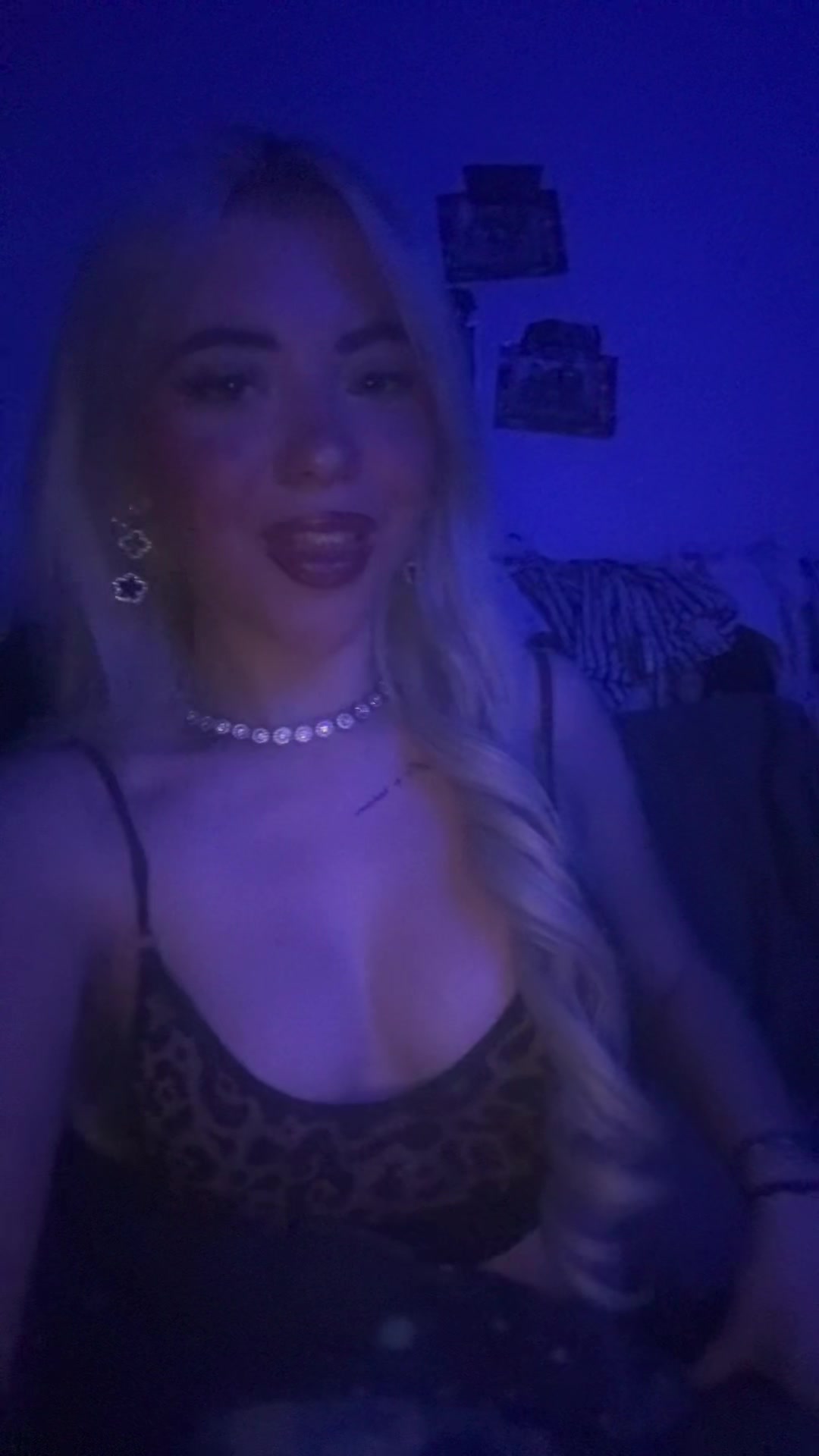 @yazminellie