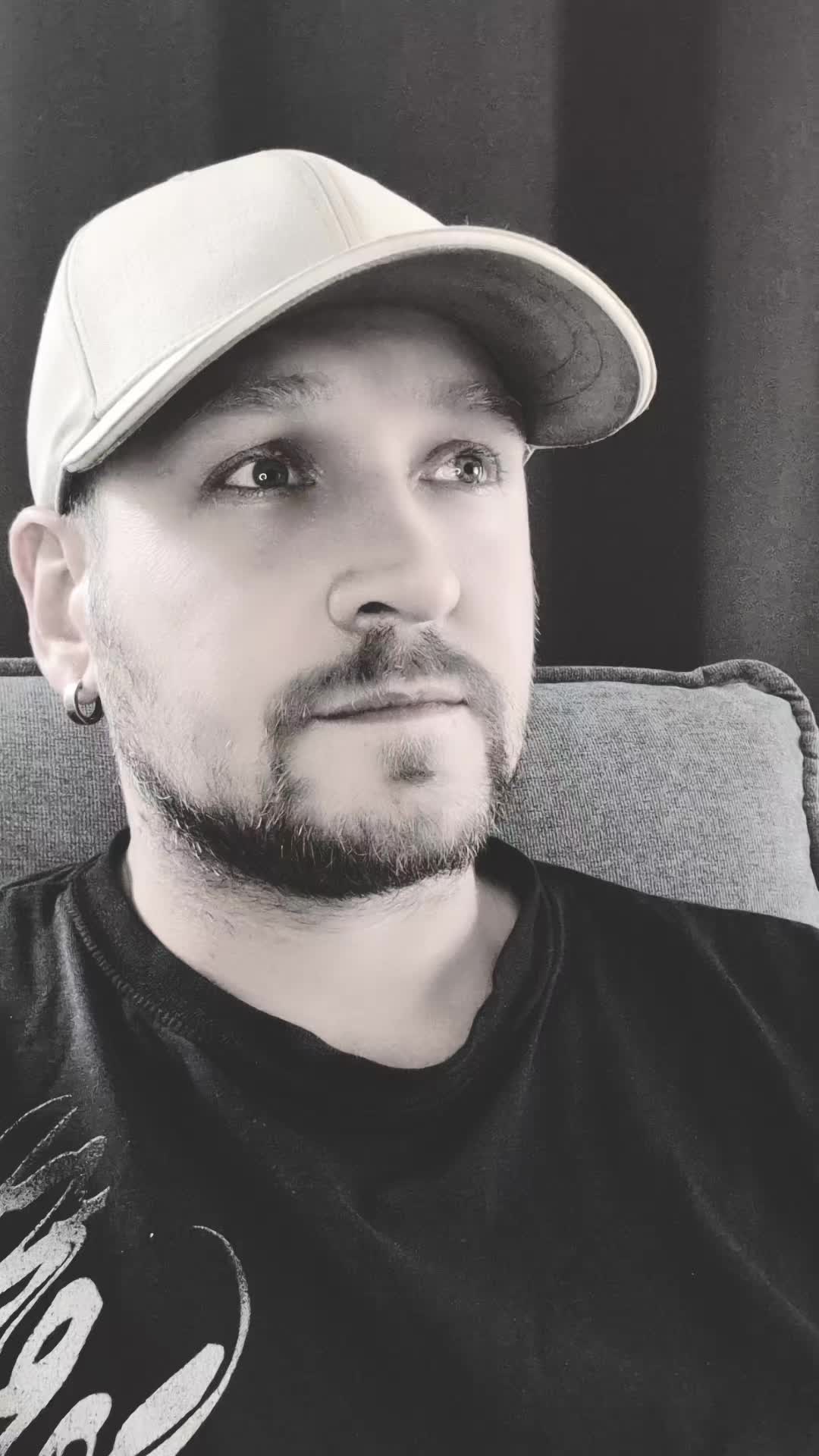 @Rockabasti