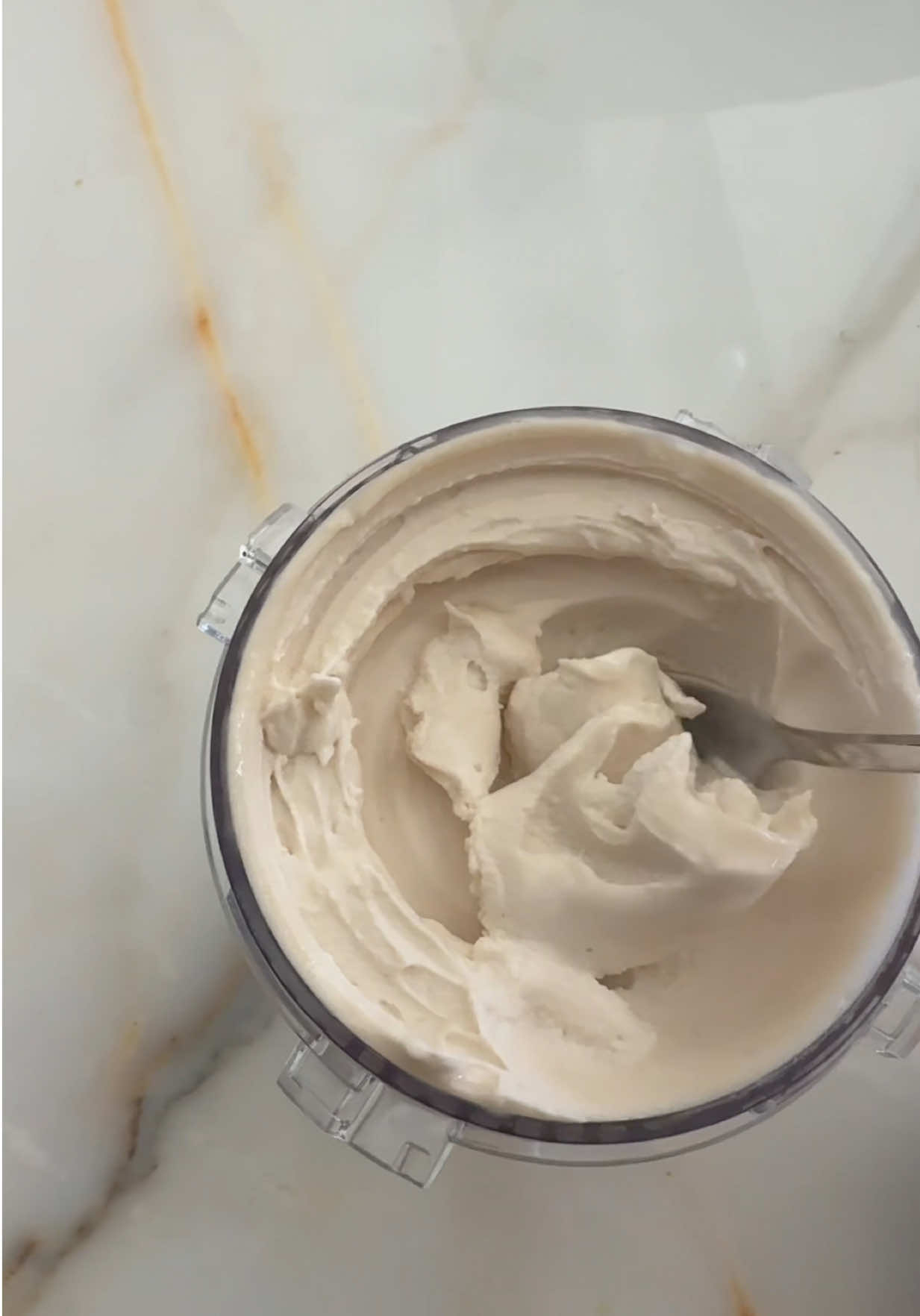 @carlynewman__