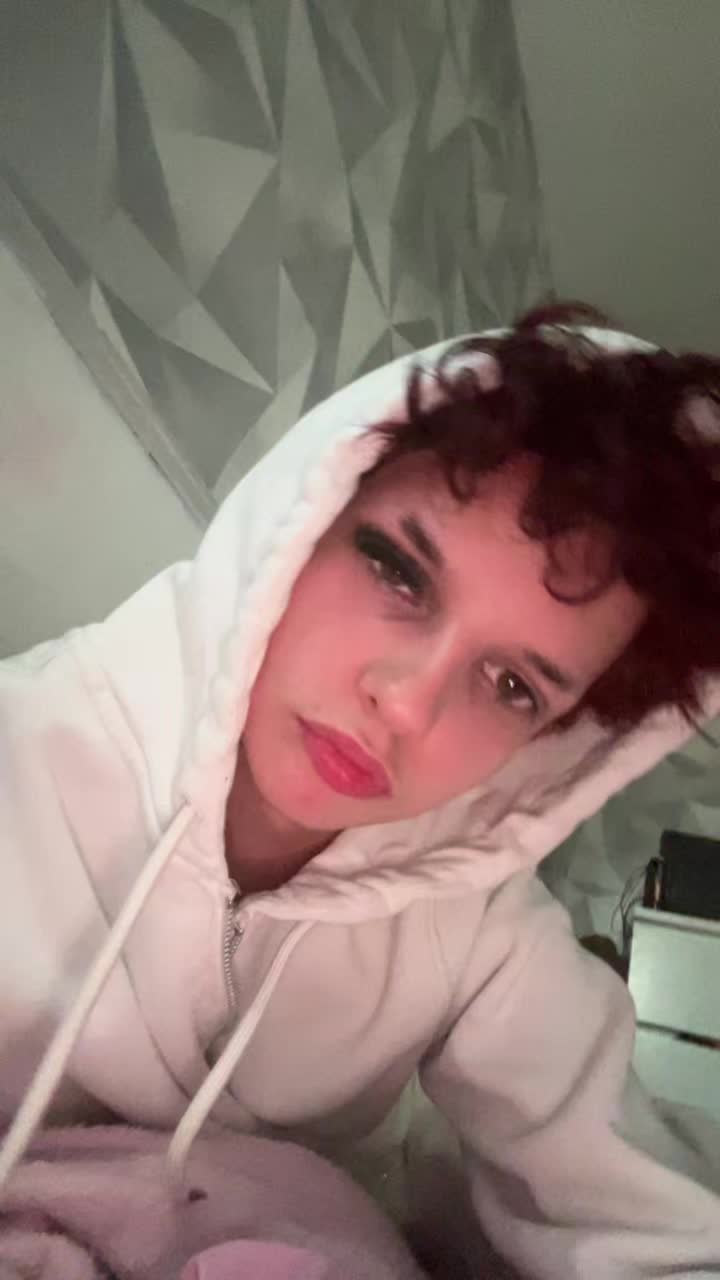 @𝓸𝓵𝓲𝓿𝓮𝓻