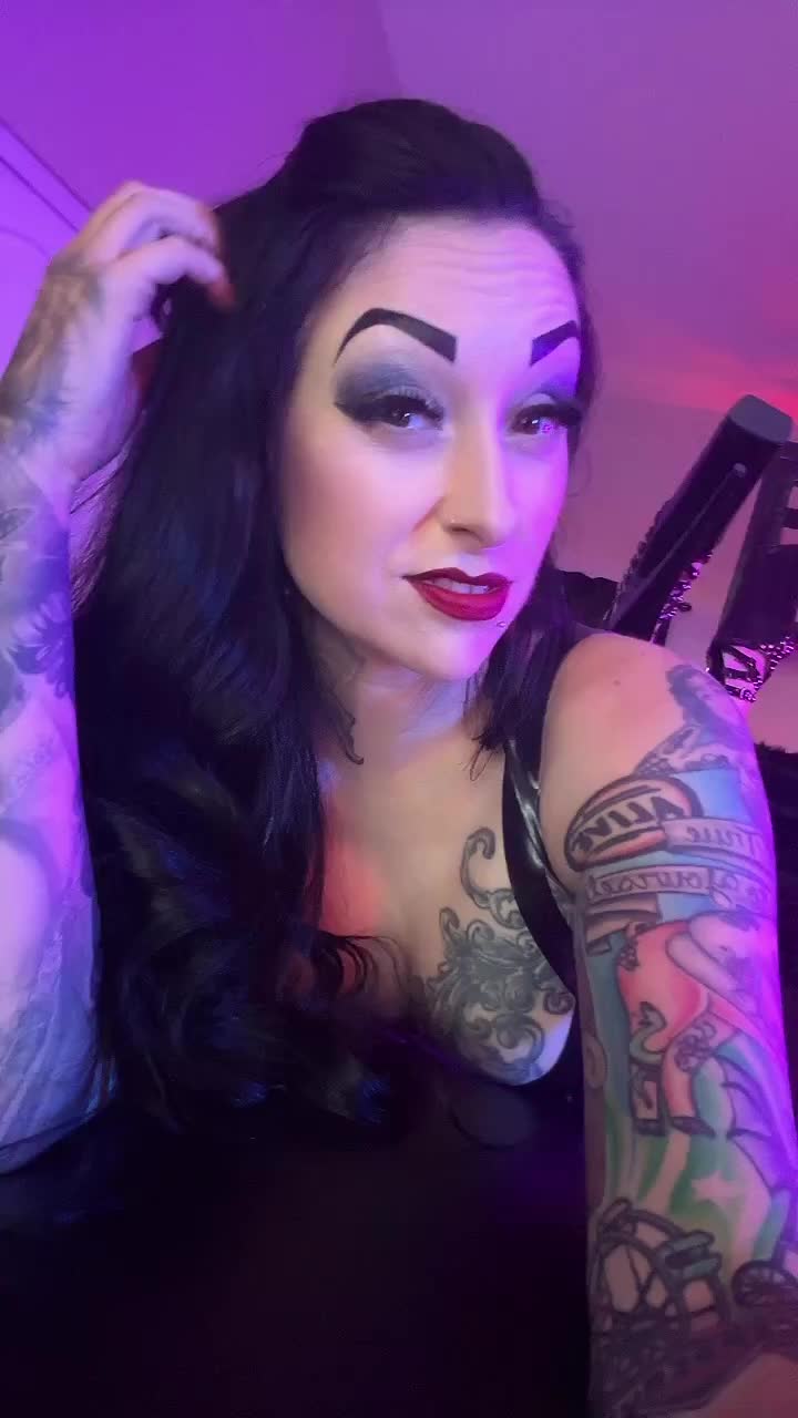 @goddess.satanatrix
