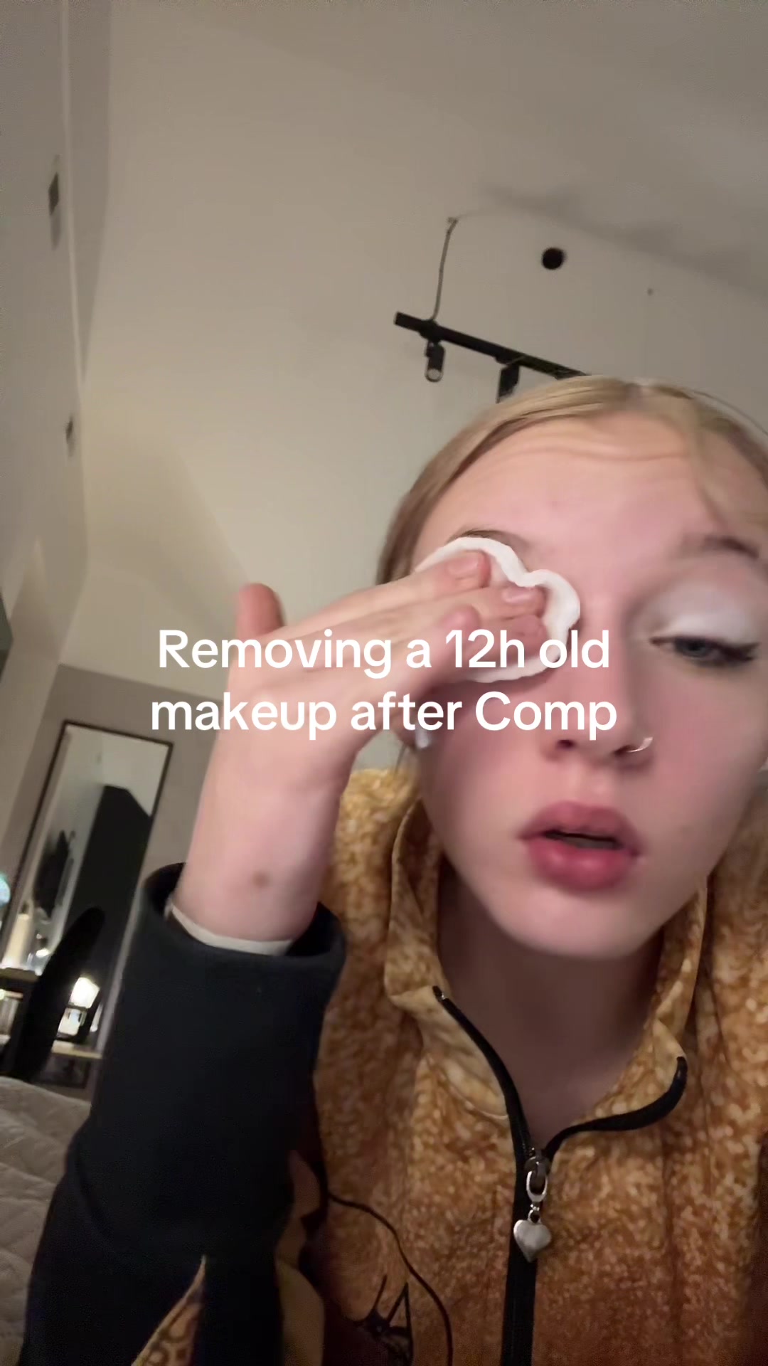 @MangoMajus