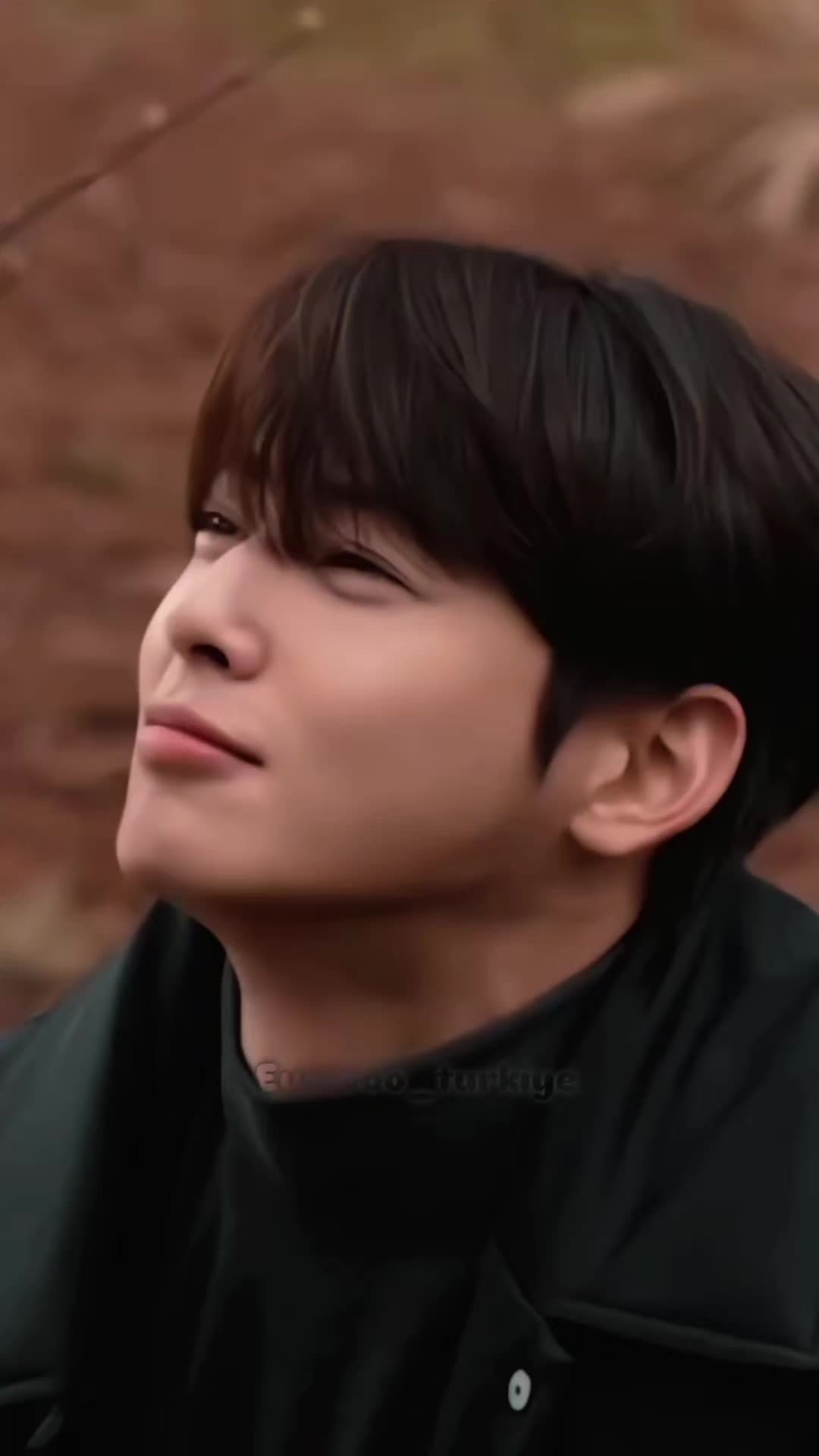 @Cha_Eunwoo_Portugal