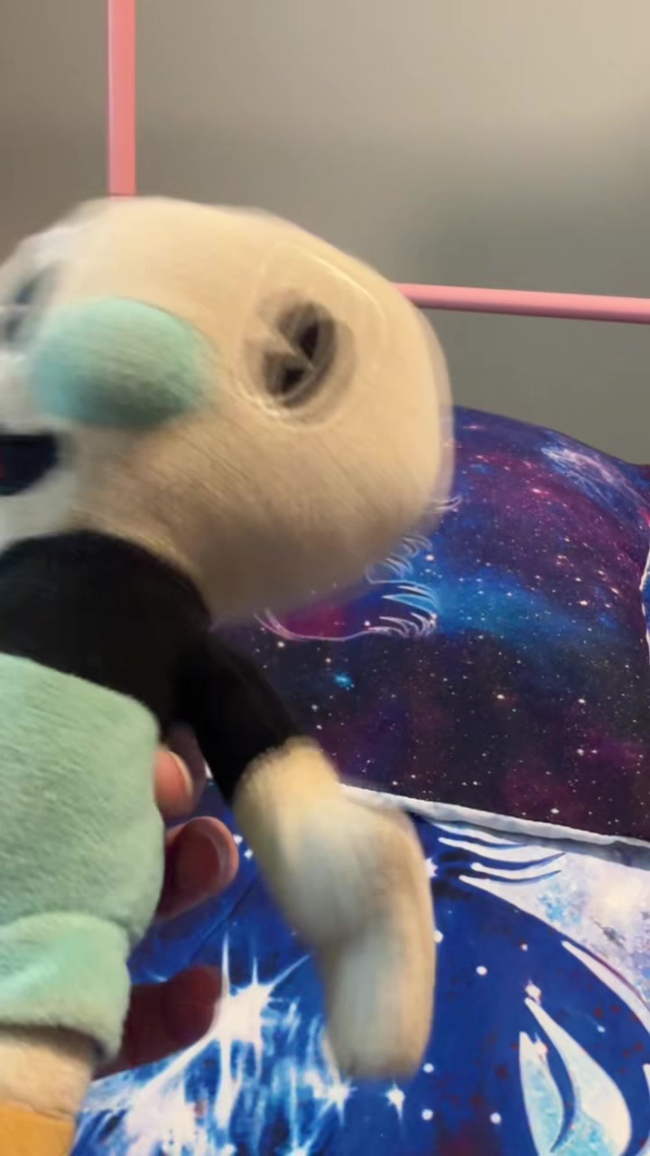 @LilHedghog