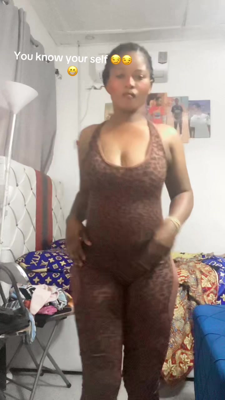 @Pretty Afia 😍❤️💐💋🔥