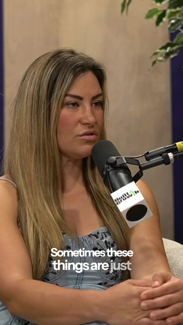 @themieshatate