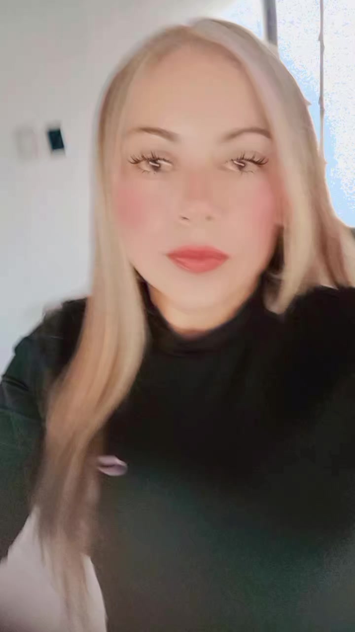 @LadyGR ✨💋