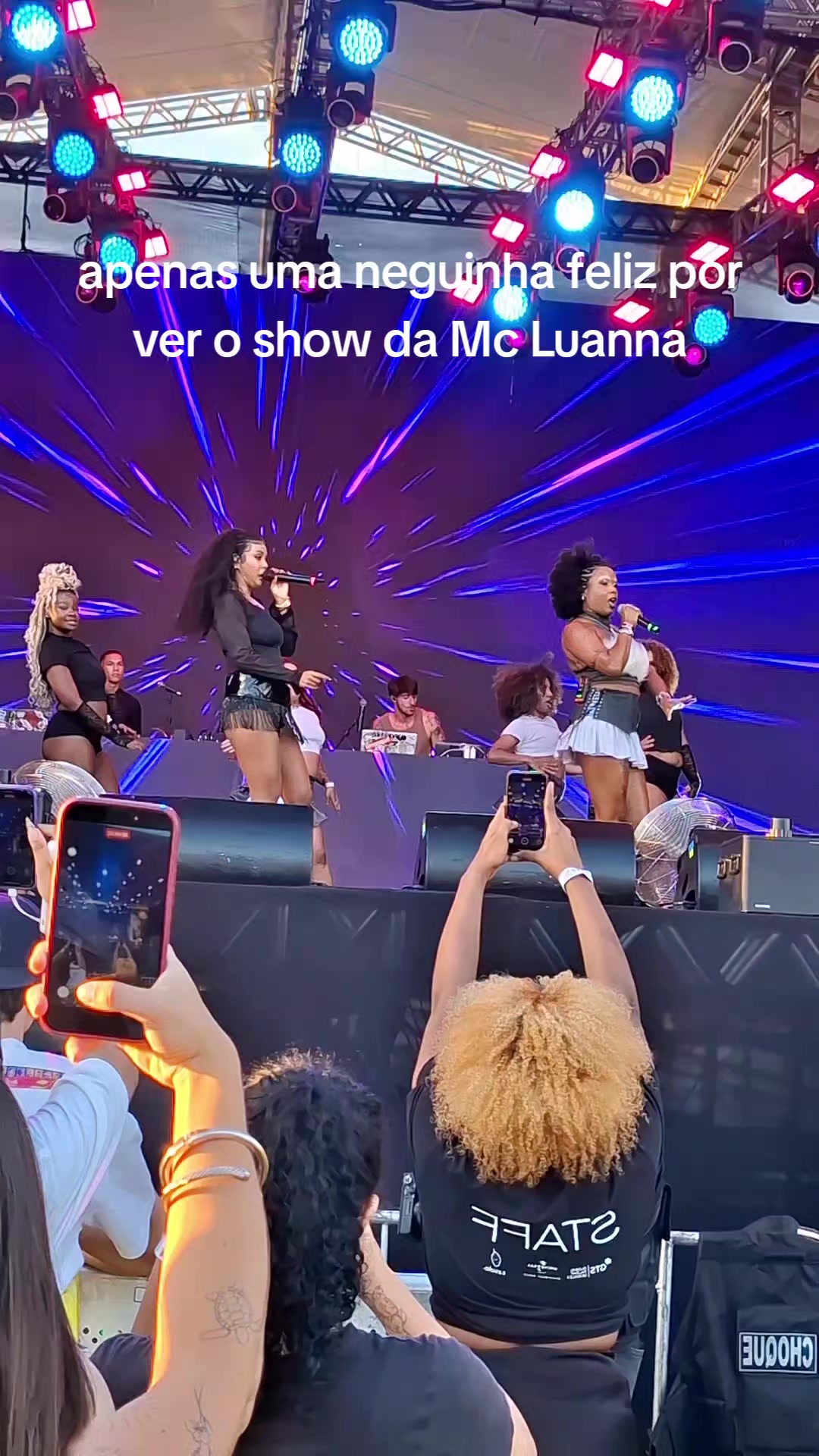 @Lavinia Melo