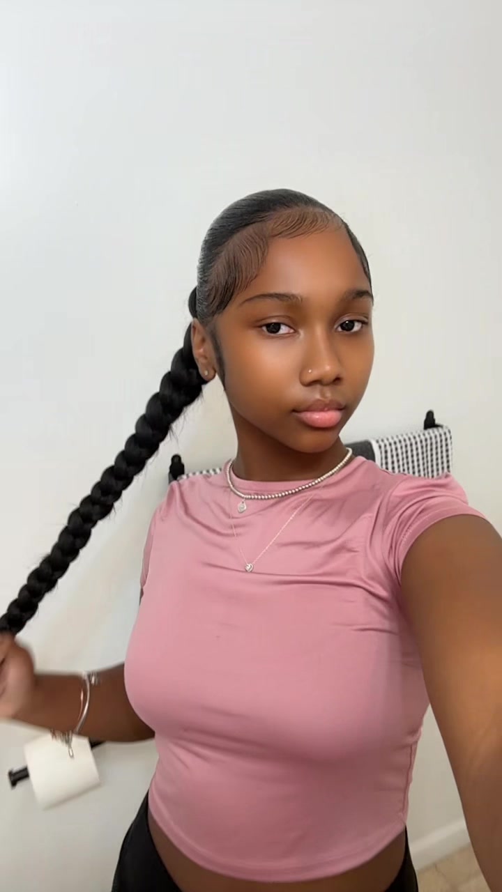 @shakethatass327