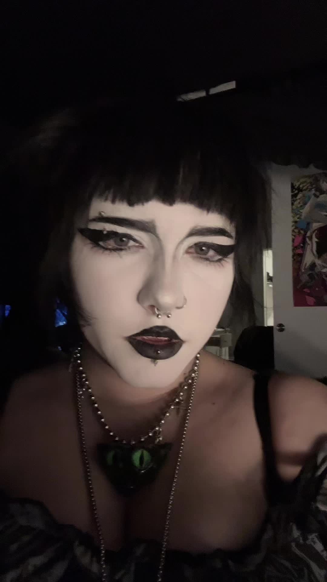 @Mary Francene 🕷️🪲