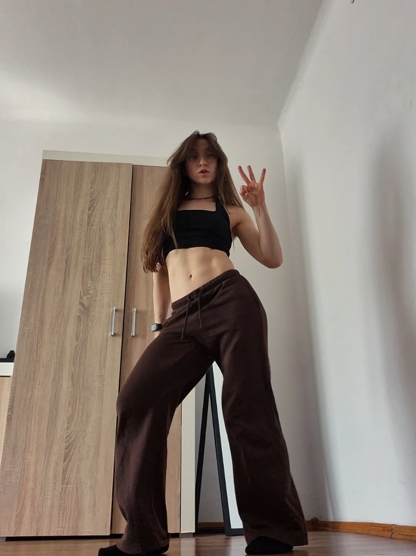 @𝑨𝒏𝒈𝒆𝒍𝒊𝒌𝒂