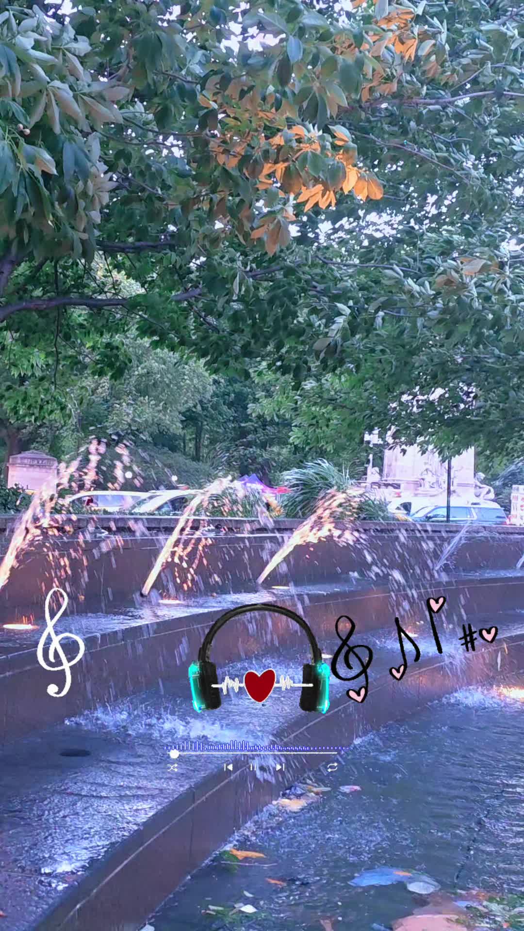 @🎶🎵🎧LUNA🎶🎵🎧