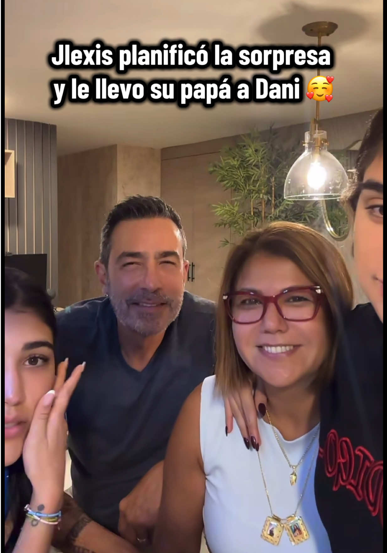 @Clips Virales