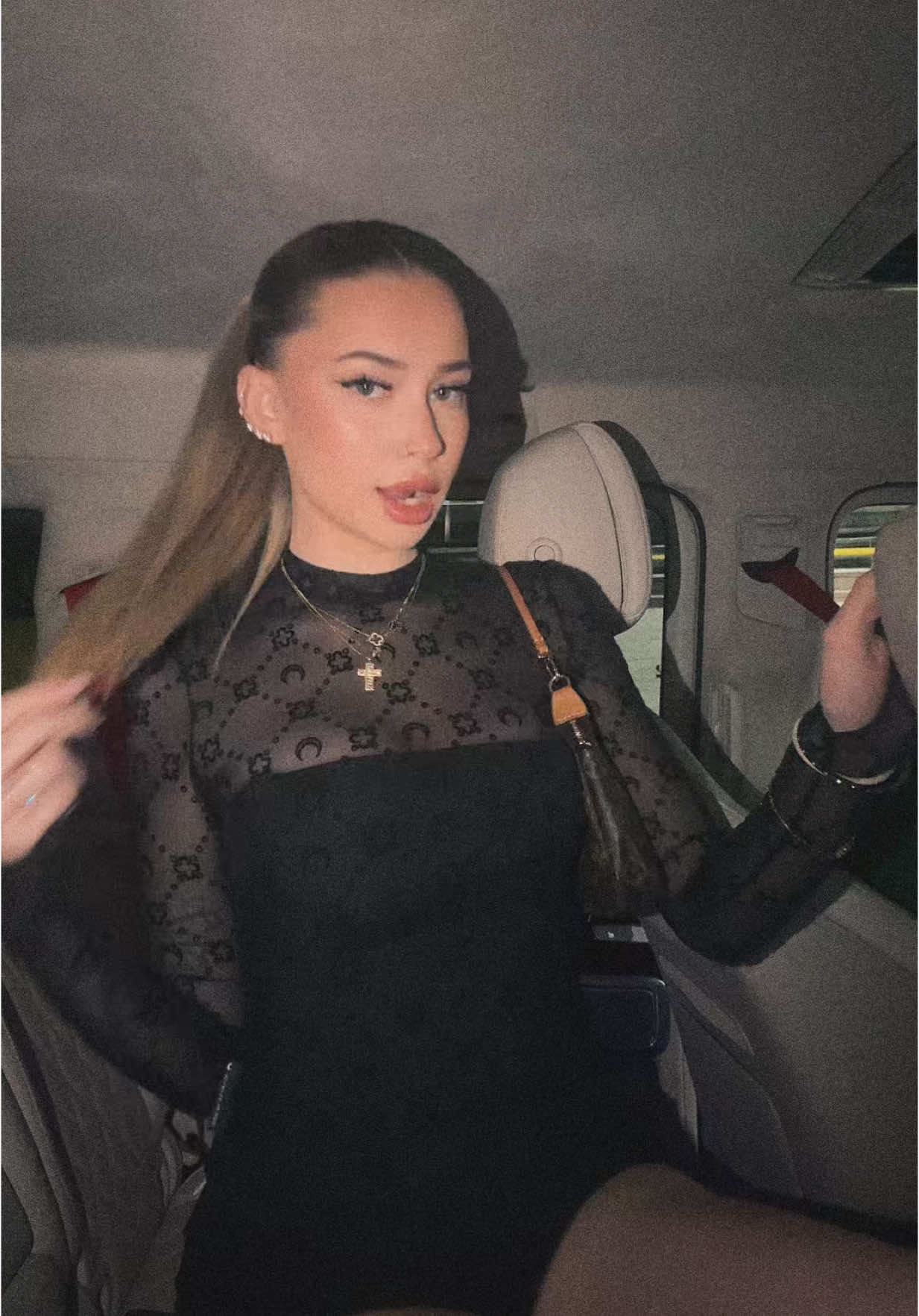 @Caroleanxas🍒