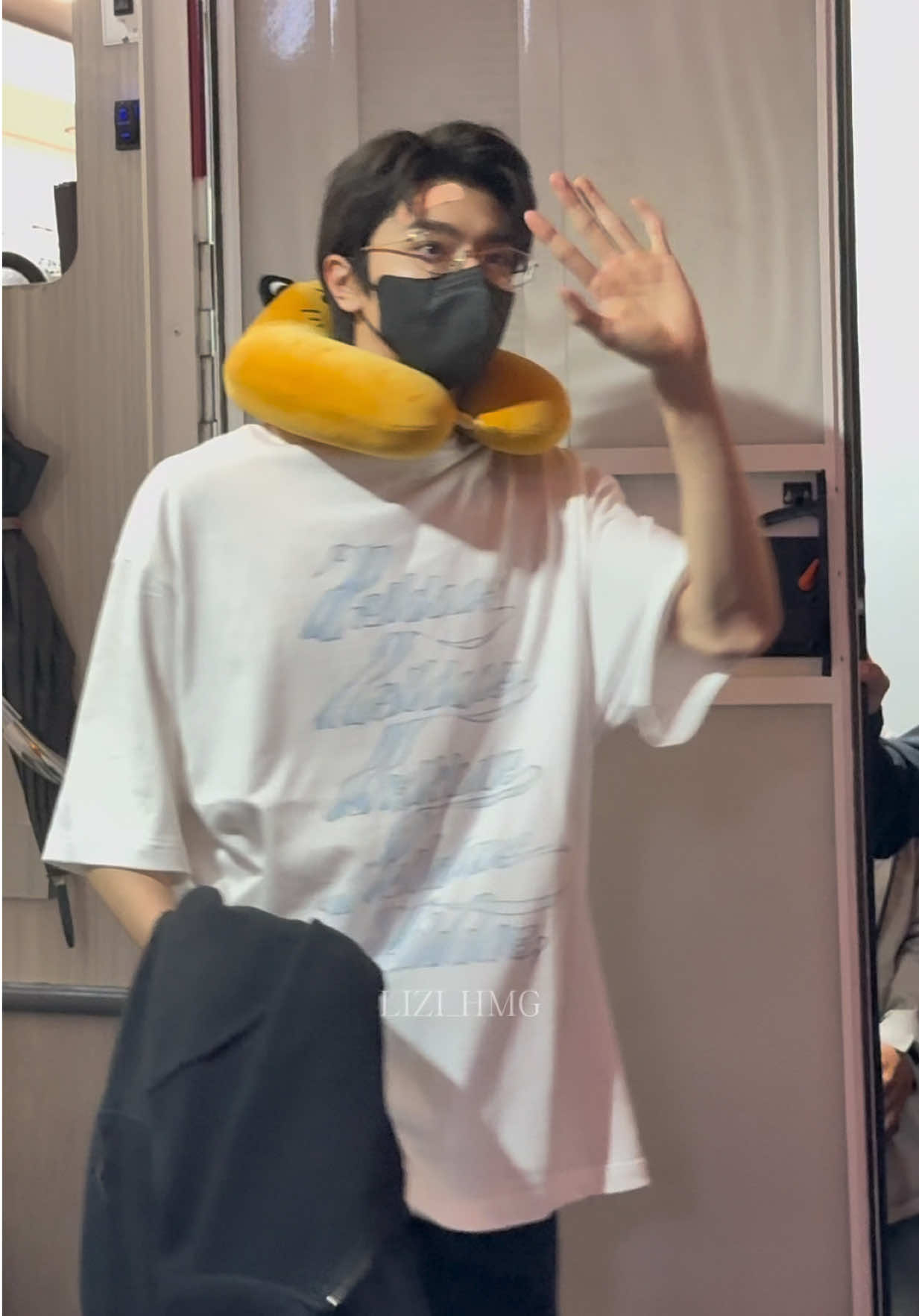 @L&acirc;m Nhất 林一 Lin Yi 🐯 01