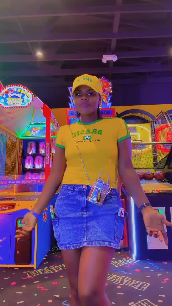@Zura Mwasi azanga mbanda