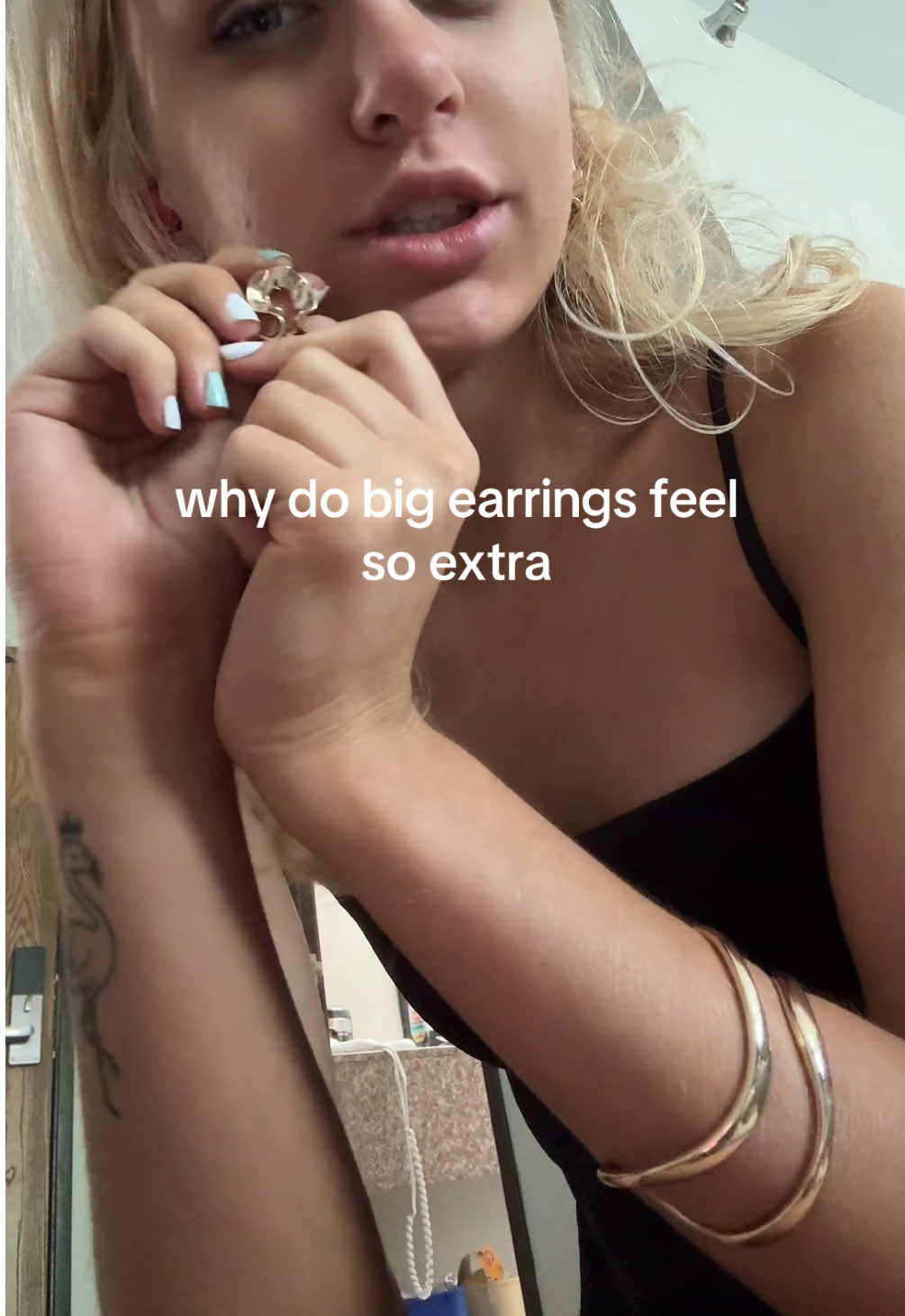 @lluxbux