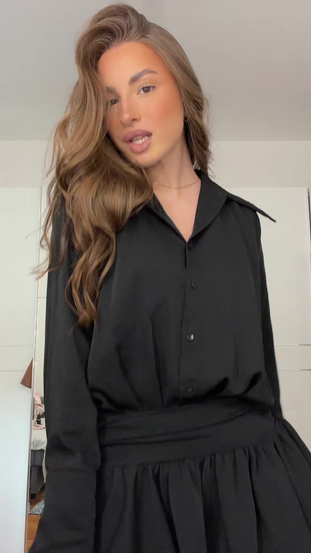 @…