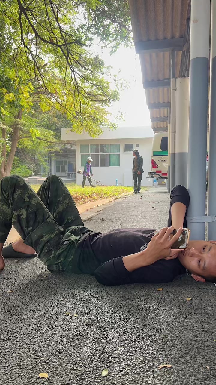 @นี่นายฮ้อยไม่ใช้นายร้อย