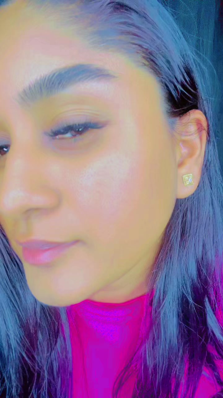 @Chesh Makeup Artist