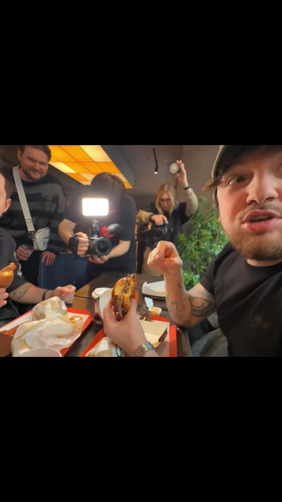 @аня парадеевич