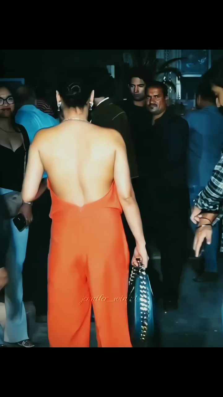 @𝗝𝗲𝗻𝗻𝗶