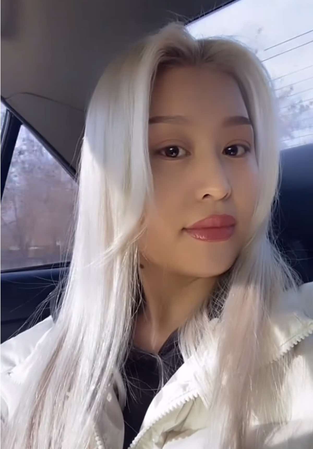 @Eleonora_blond_