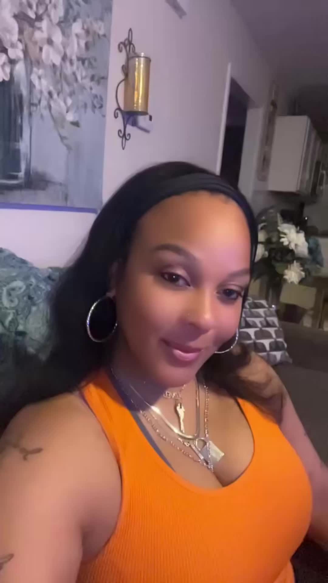 @rettafareal