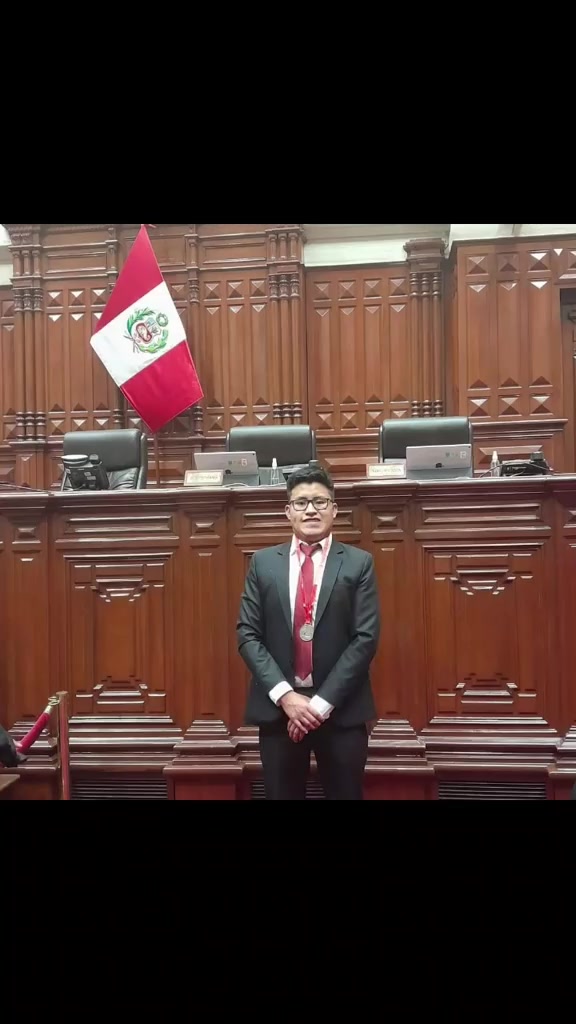 @Juan José Espinoza