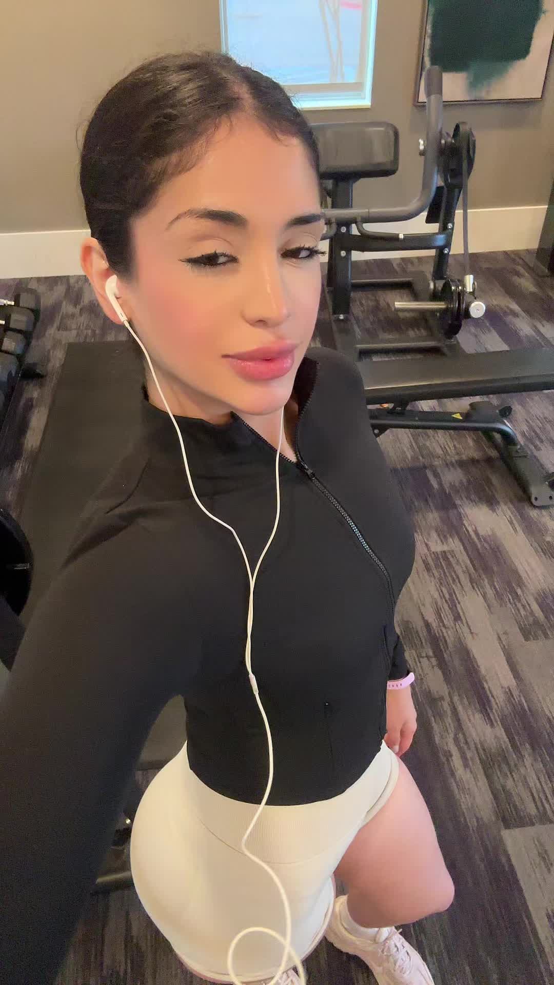 @natalie