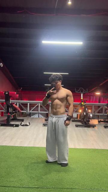 @joelmuscle