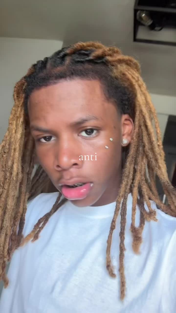@praise