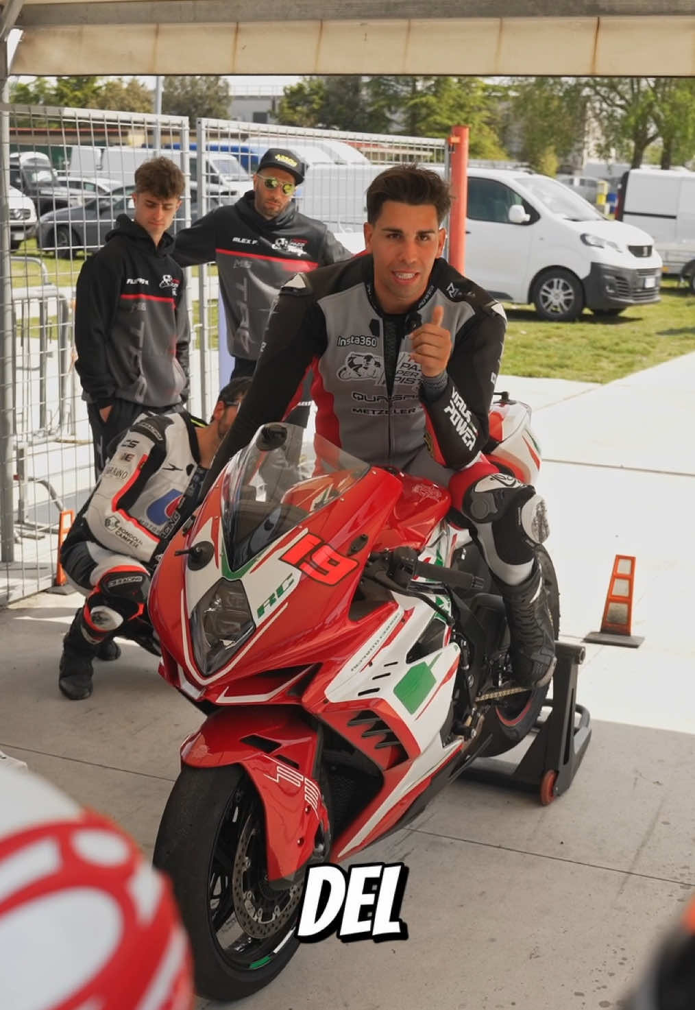 @Tutti Pazzi Per La Pista