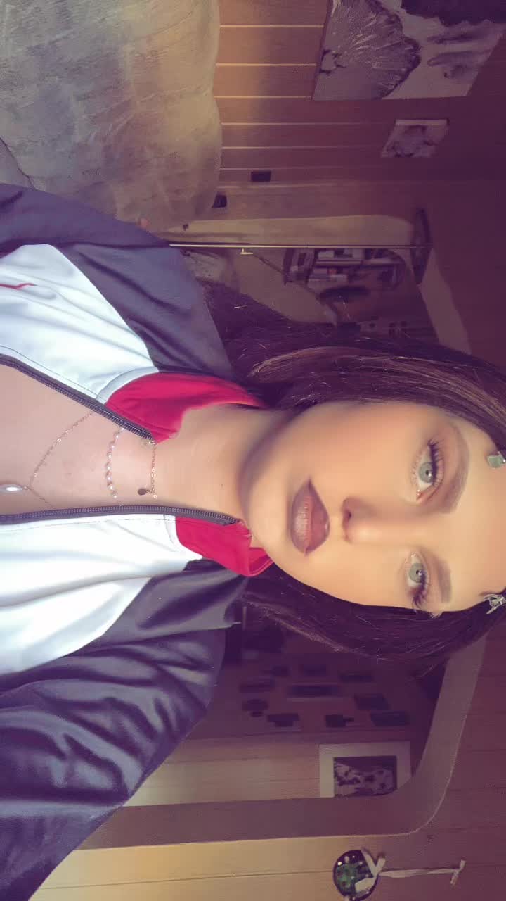 @🎭💭👤